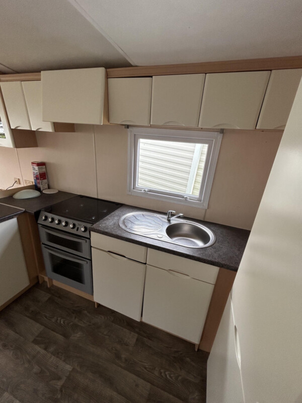 Stella Daybreak – 2 Bedroom Holiday Home - Image 5